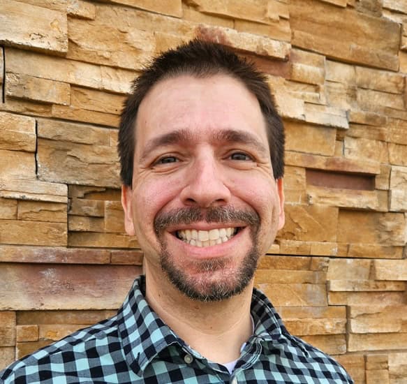 Christopher Mannino author headshot