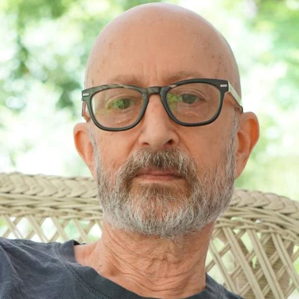 author headshot of Ian Domowitz